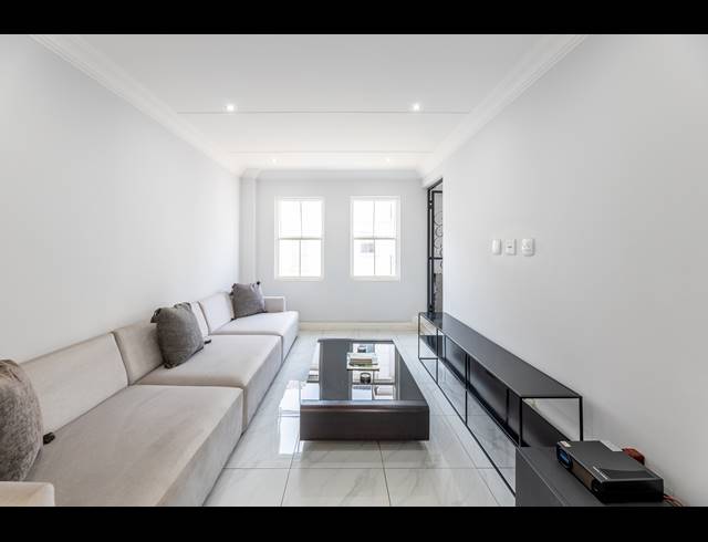 3 BEDROOM TOWNHOUSE FOR SALE IN BRYANSTON